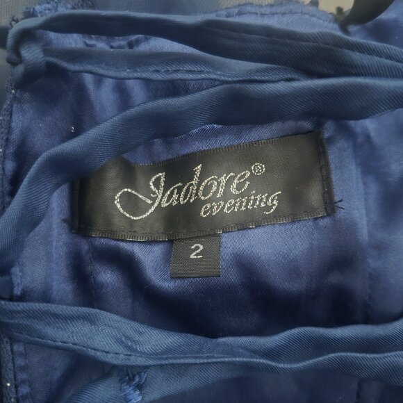 Dark blue graduation dress, size 2 - Picture 11 of 11